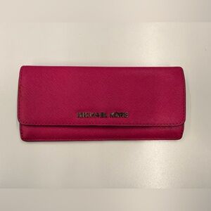 Michael Kors Fuchsia Wallet